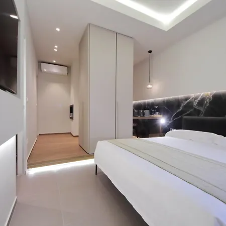 Major לינה וארוחת בוקר