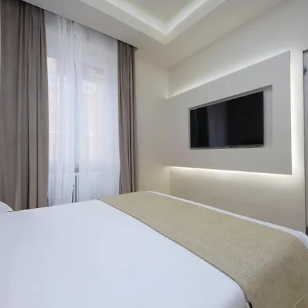 Major 4* Rome